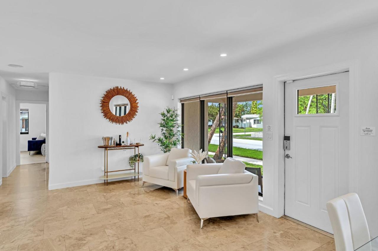 Tropical Oasis With Pool 10 Mins Airport & 5 Mins Beach Hollywood Exterior photo